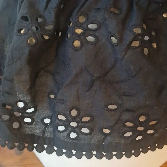 Black Eyelit Daisy Embroidery Halter Peplum Top Sz Xl - Picture 8 of 11